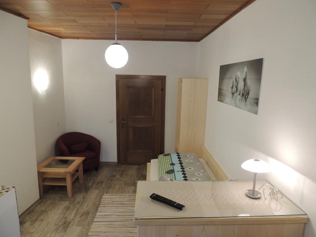 Kirchenwirt Inn Kreuzen  Ngoại thất bức ảnh